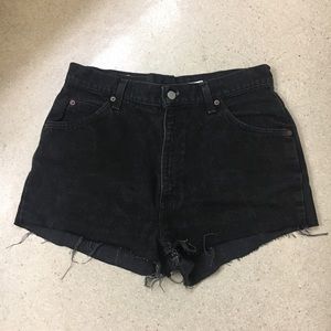 Vintage Levi's High Rise Denim Cutoff Shorts 💙